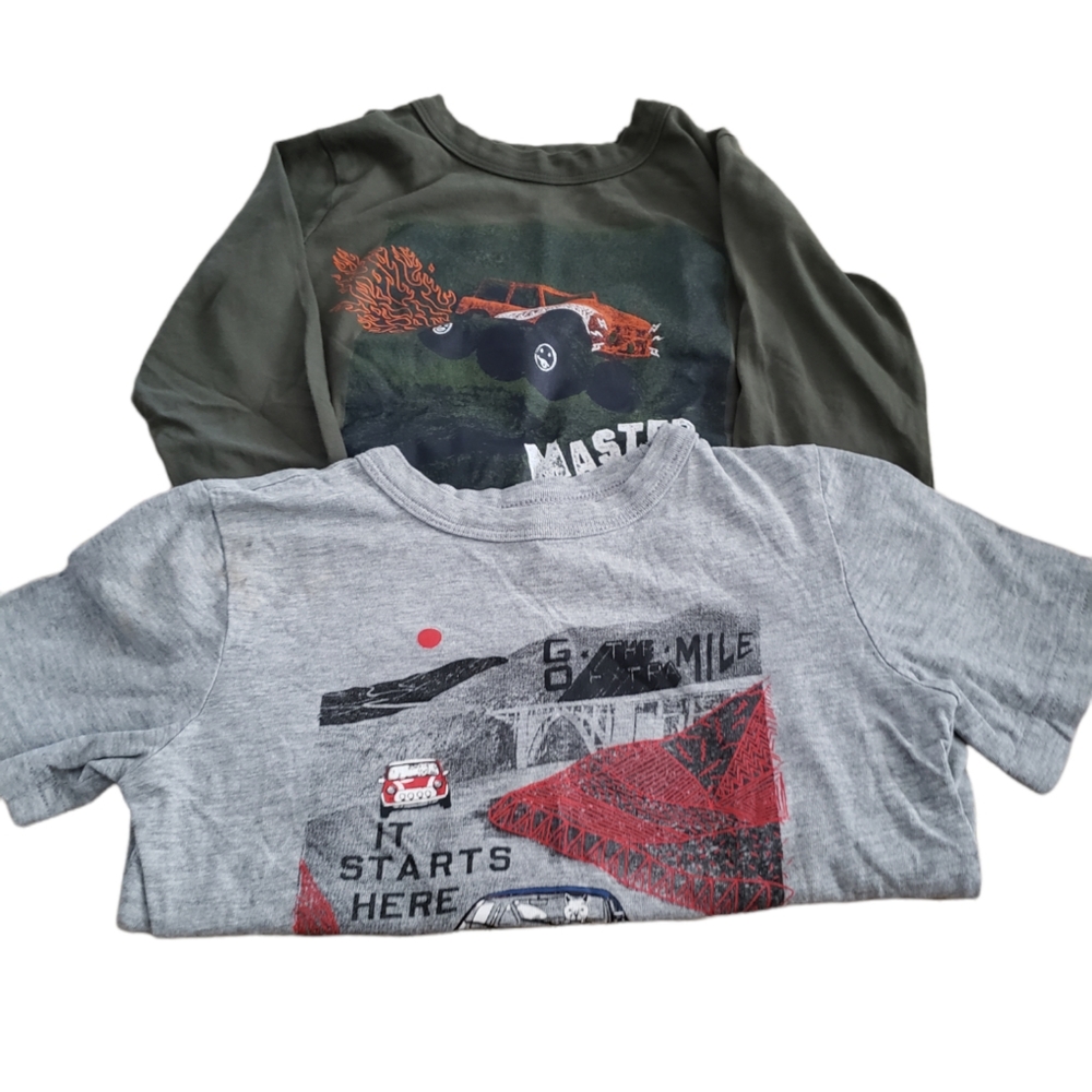 Toddler boys Joe Fresh tee bundle (2) size 5